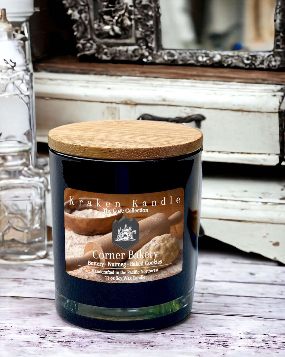 Corner Bakery candle with scented of fresh baked cookies Nutmeg and butter